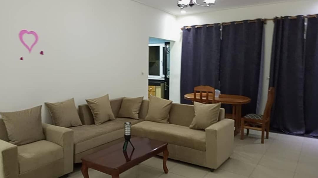 Résidence Rosalie Yaoundé Habitación foto