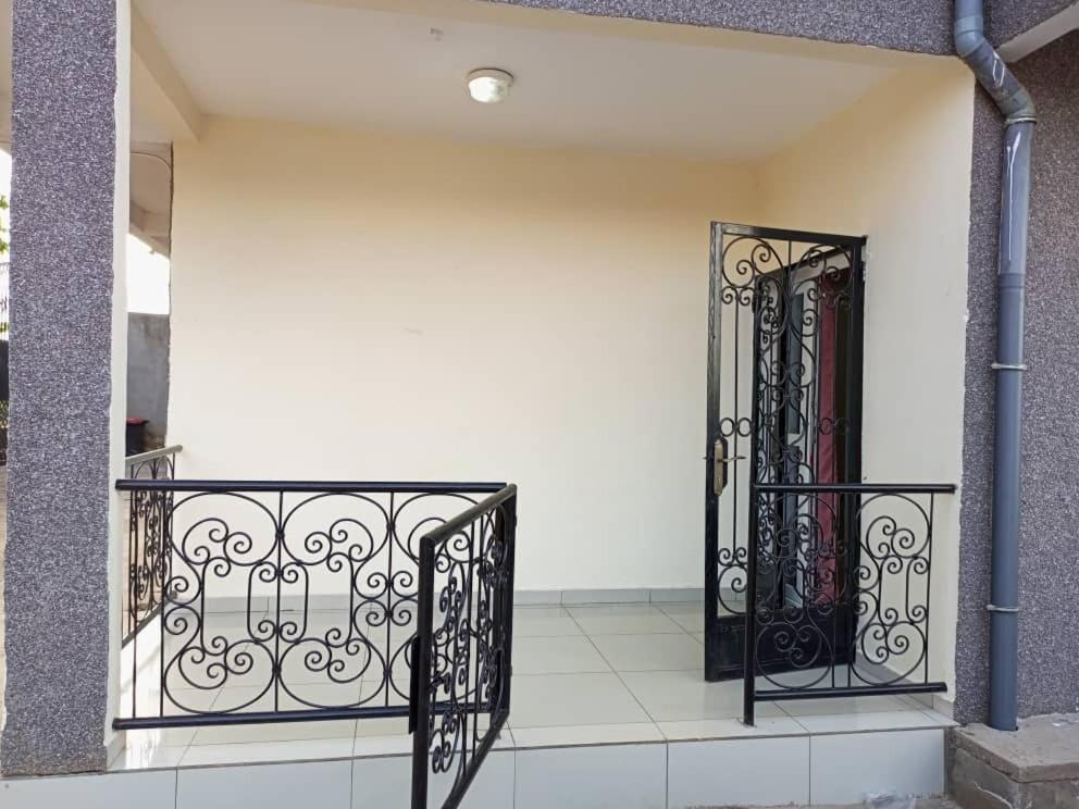 Résidence Rosalie Yaoundé Habitación foto
