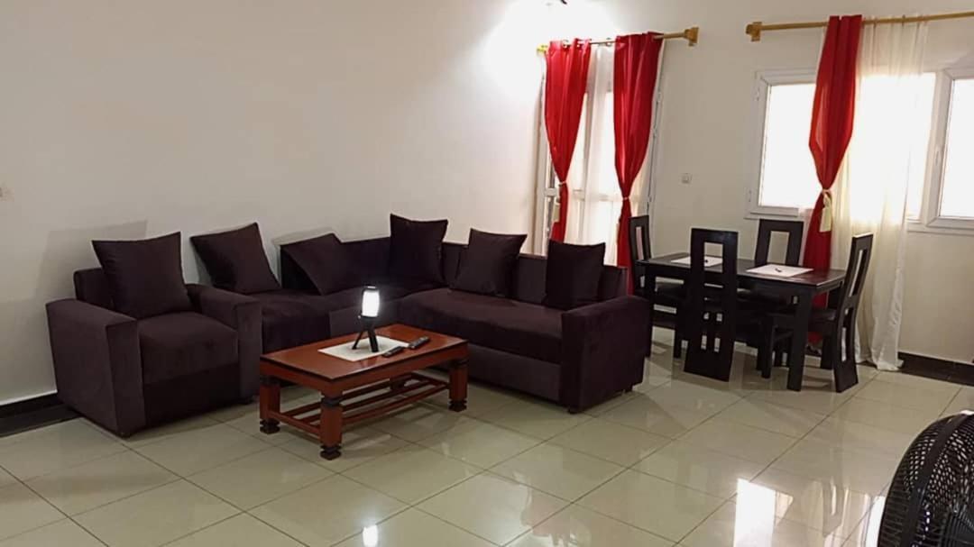 Résidence Rosalie Yaoundé Habitación foto