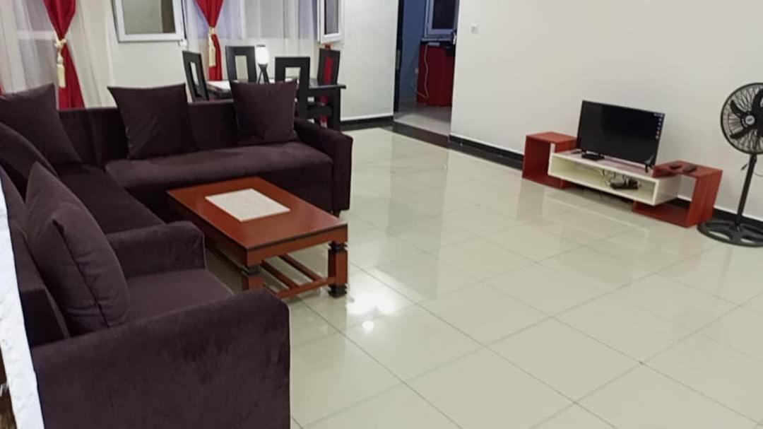 Résidence Rosalie Yaoundé Habitación foto